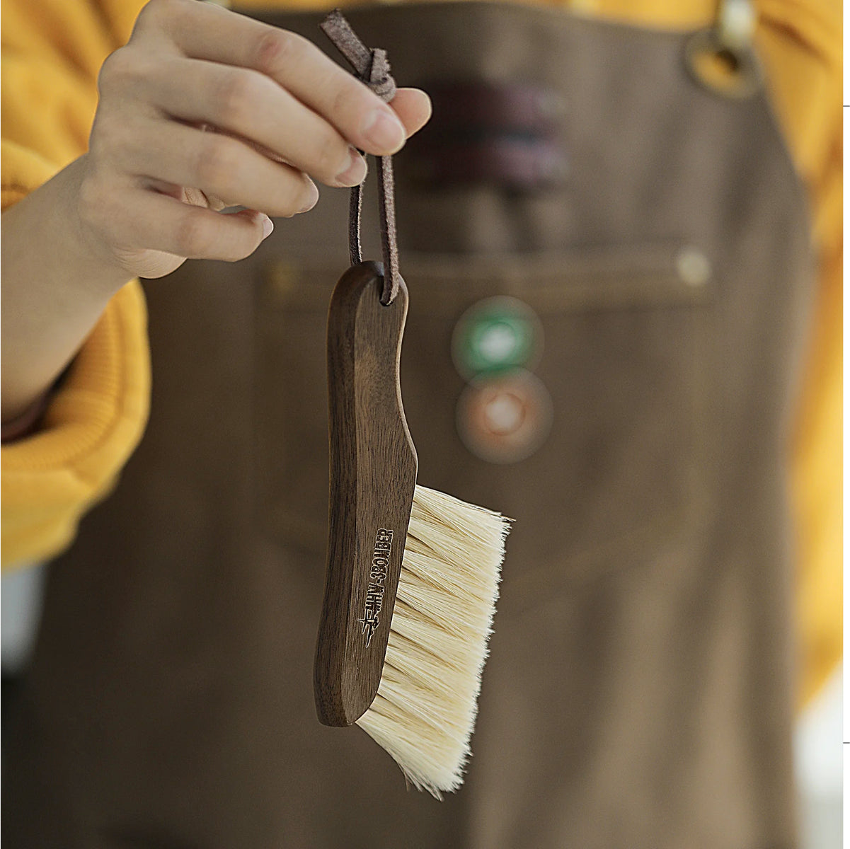 [DISCONTINUED] MHW-3BOMBER Coffee Cleaning Vintage Handle Brush