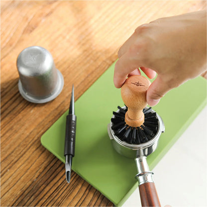 MHW-3BOMBER Portafilter Cleaning Brush [B5341]